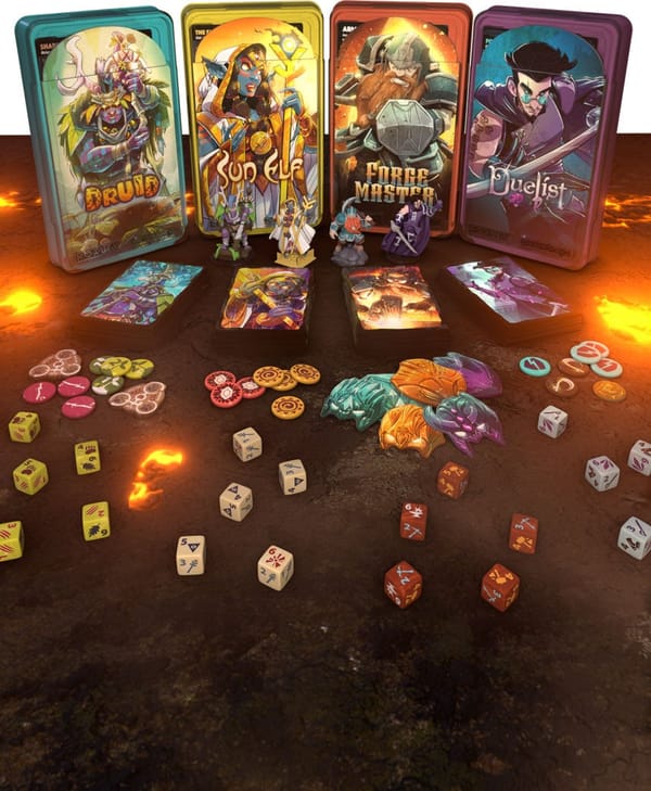 Vier neue Dice-Throne-Helden (Druid, Sun Elf, Forge Master, Duelist) mit Kartendosen, Karten, Würfeln und Marken auf einem Lava-Untergrund